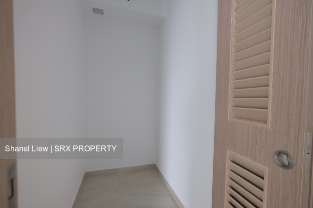 High Park Residences (D28), Apartment #211959451